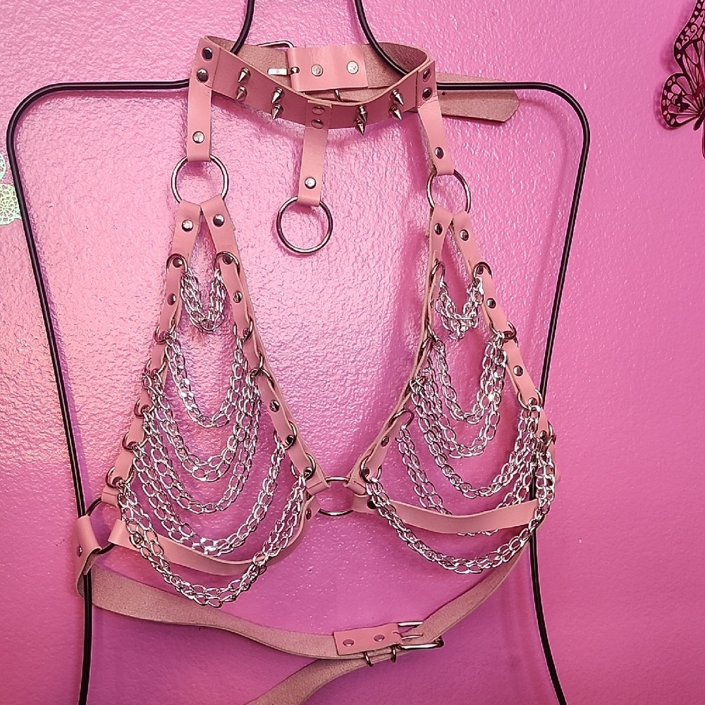 Pink chain harness